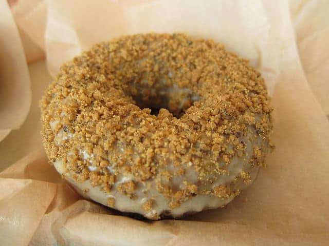 Don’t Miss the Treats or Fried Chicken at Federal Donuts